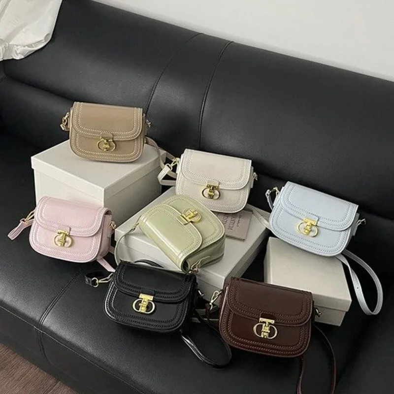 Large Capacity Square Satchel Diaper Bag Textured Leather Retro Original Crossbody Purse For Ladies Elegant
Large Capacity Square Satchel Diaper Bag Textured Leather Retro Original Crossbody Purse For Ladies Elegant