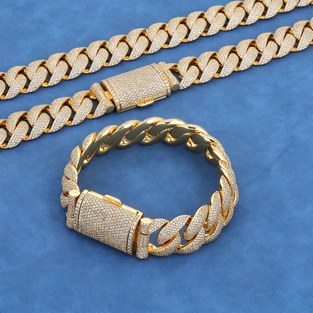HHIOK Hip Hop Jewelry 22mm Width Iced Out Cuban Chain Bracelet Brass 5A Cubic Zirconia Men's Birthday Gift
HHIOK Hip Hop Jewelry 22mm Width Iced Out Cuban Chain Bracelet Brass 5A Cubic Zirconia Men's Birthday Gift