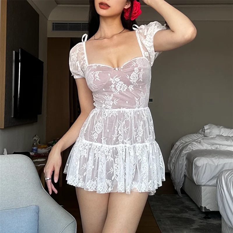 Ballet Style Square Collar Bubble Sleeve Lace Dress Women Summer Slimming A-Line Dress High Waist Short Pants Anti-Light
Ballet Style Square Collar Bubble Sleeve Lace Dress Women Summer Slimming A-Line Dress High Waist Short Pants Anti-Light