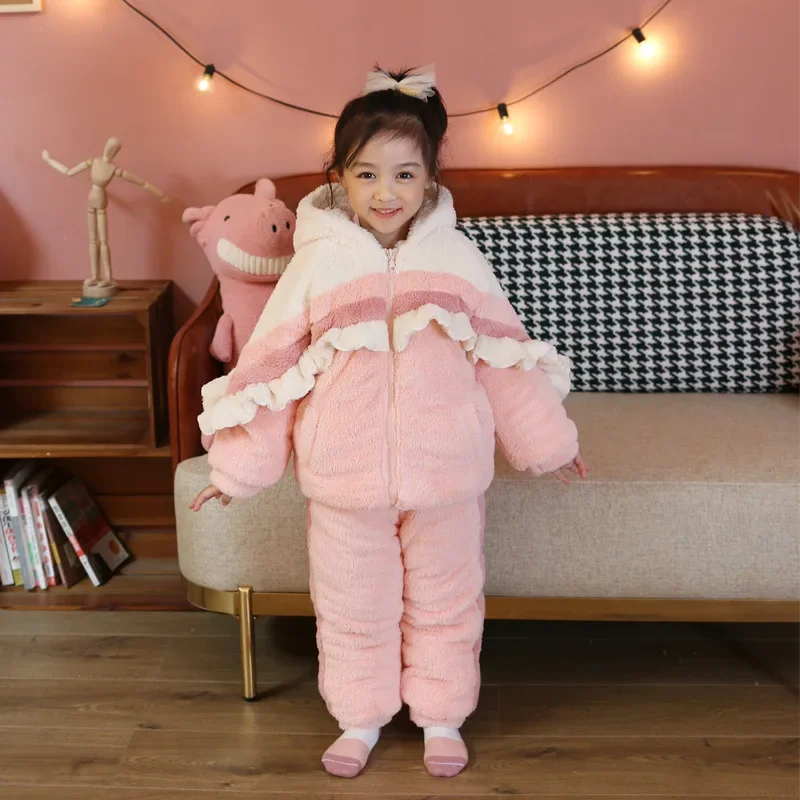 Winter New Girl's Unicorn Home Suit Set Children's Double Layer Thickened Home Pajamas
Winter New Girl's Unicorn Home Suit Set Children's Double Layer Thickened Home Pajamas