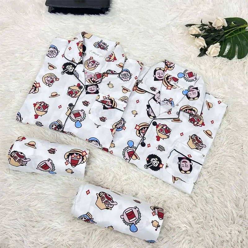 ONE PIECE Anime Periphery Luffy Zoro Cute Pajamas Spring and Summer Couples Can Wear Outside Home Wear Set Kids Birthday Gifts
ONE PIECE Anime Periphery Luffy Zoro Cute Pajamas Spring and Summer Couples Can Wear Outside Home Wear Set Kids Birthday Gifts
