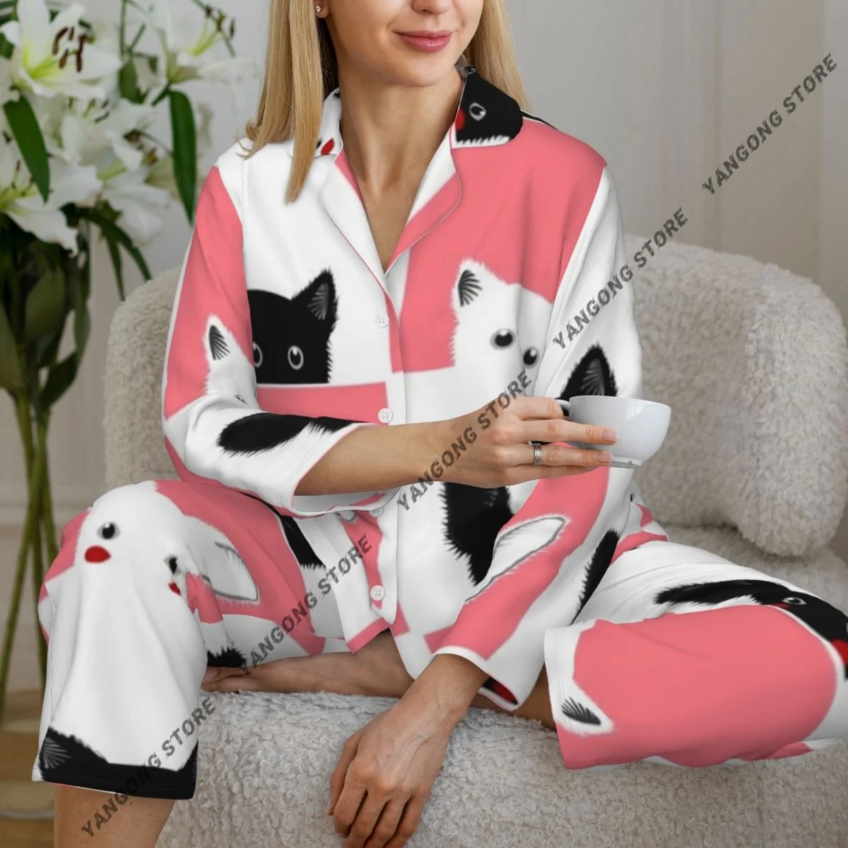 Женские пижамы с шахматными кроликами, одежда для дома, одежда для сна из двух предметов, длинный пижамный комплект на пуговицах с длинными рукавами
Женские пижамы с шахматными кроликами, одежда для дома, одежда для сна из двух предметов, длинный пижамный комплект на пуговицах с длинными рукавами