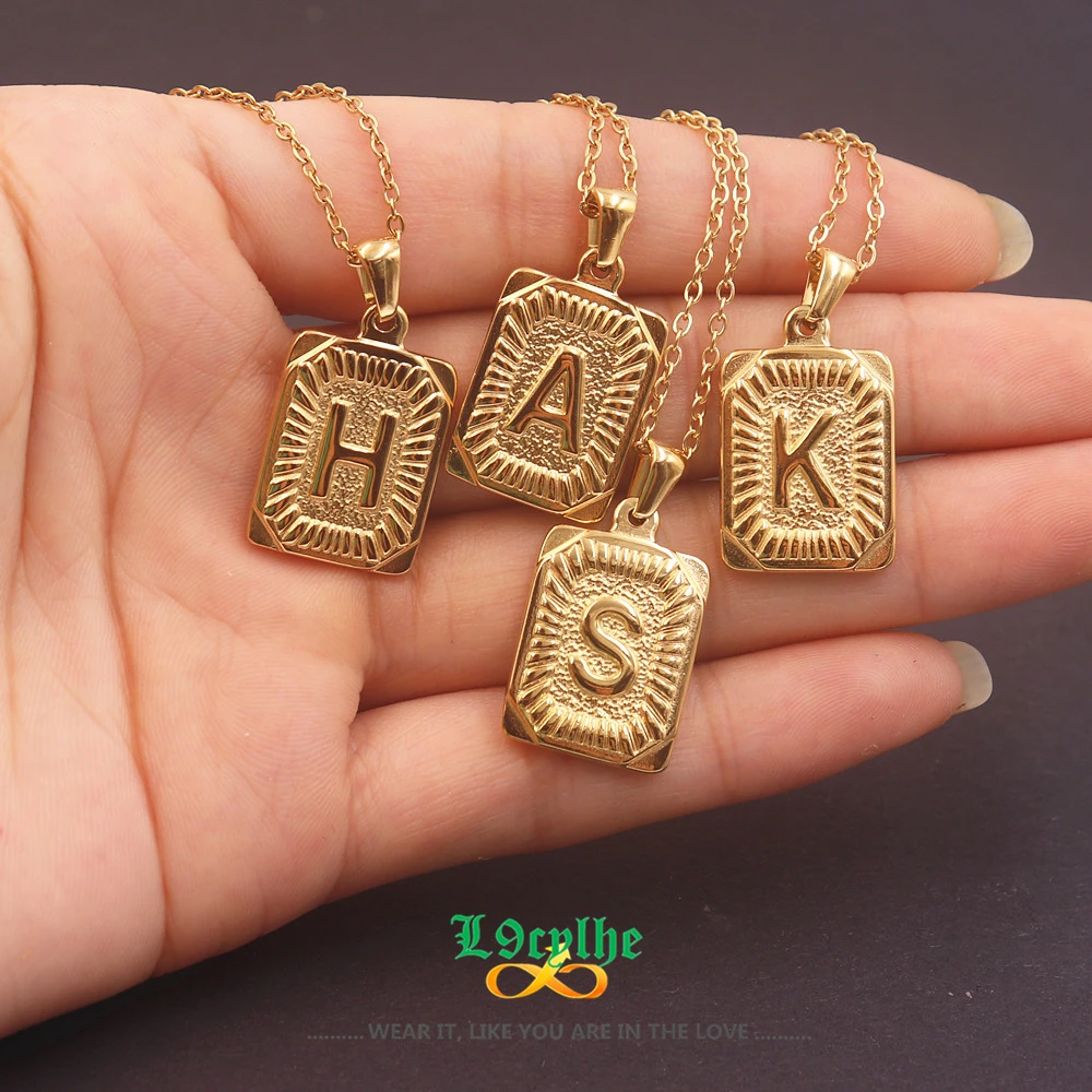 26pcs/Set A-Z Letters Necklace Gold Color Stainless Steel Necklace For Women Men Jewelry Chain Choker Square Collares Gifts
26pcs/Set A-Z Letters Necklace Gold Color Stainless Steel Necklace For Women Men Jewelry Chain Choker Square Collares Gifts