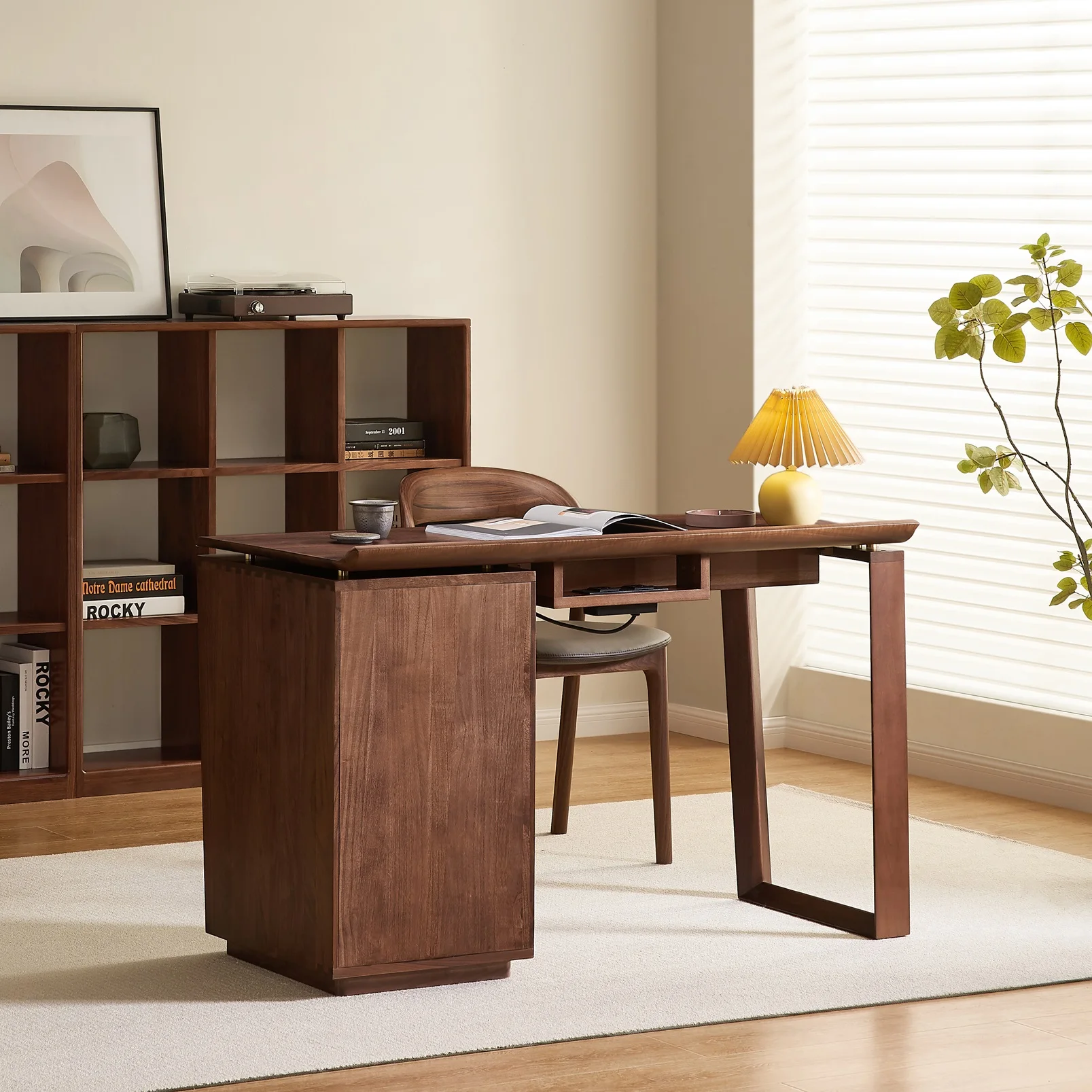 -oo Gorange M1161 Modern Design Solid Black Walnut Wood Sit Stand Work Desk for Home Office
-oo Gorange M1161 Modern Design Solid Black Walnut Wood Sit Stand Work Desk for Home Office