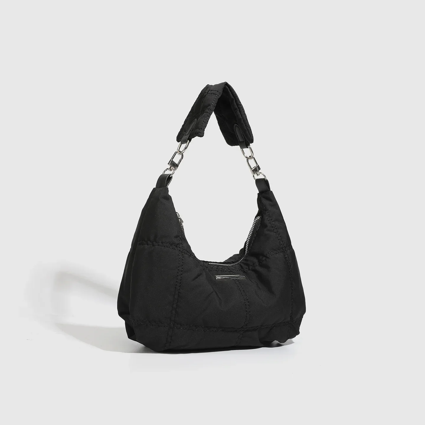 Bag Women's 2025 New Retro Black Dark Cloud Bag Niche Design Underarm Bag Portable Shoulder Bag Crescent Bag Tide
Bag Women's 2025 New Retro Black Dark Cloud Bag Niche Design Underarm Bag Portable Shoulder Bag Crescent Bag Tide