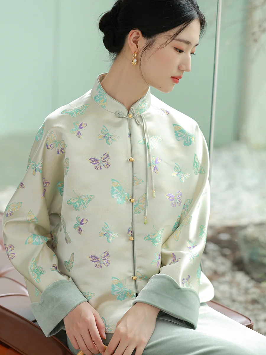 Женский вельветовый весенний наряд Ele: топ с узорчатой тканой отделкой, китайской цветочной вышивкой и эффектом высокого качества
Женский вельветовый весенний наряд Ele: топ с узорчатой тканой отделкой, китайской цветочной вышивкой и эффектом высокого качества