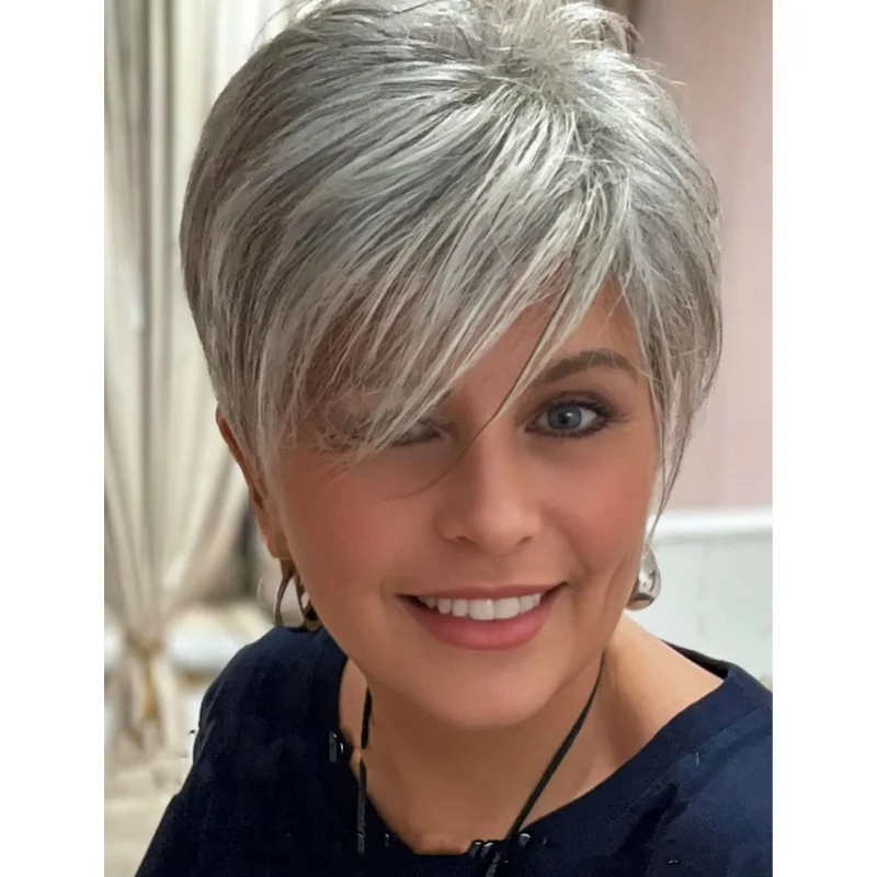 Синтетический короткий волнистый парик пикси серебристо-белого цвета для пожилых женщин из натуральных волос
Синтетический короткий волнистый парик пикси серебристо-белого цвета для пожилых женщин из натуральных волос