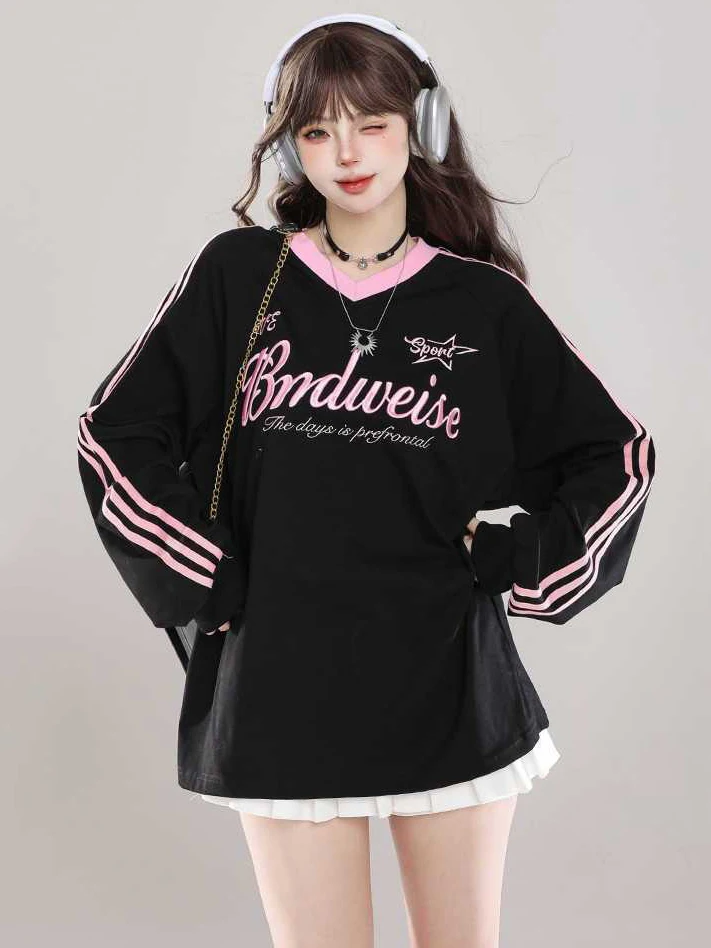 Женская футболка American Sweet Cool в полоску с v-образным вырезом и длинным светом, весенне-осенний повседневный свободный модный топ
Женская футболка American Sweet Cool в полоску с v-образным вырезом и длинным светом, весенне-осенний повседневный свободный модный топ