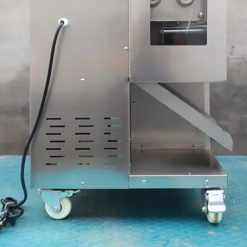 Multifunctional Commercial Meat Cutter 110V 220V Stainless Steel for Fresh Meat Vegetables Shredding
Multifunctional Commercial Meat Cutter 110V 220V Stainless Steel for Fresh Meat Vegetables Shredding