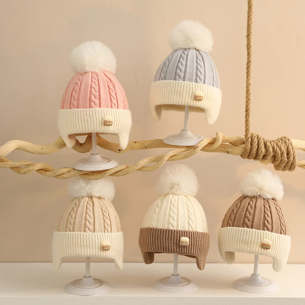 Winter Korean Style Knitted Girls Hat Pom Pom Topped Color Blocking Stretchy Fit Wind Resistant Kids Hat Soft Children Hat
Winter Korean Style Knitted Girls Hat Pom Pom Topped Color Blocking Stretchy Fit Wind Resistant Kids Hat Soft Children Hat