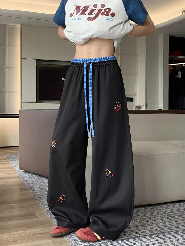 Мужские повседневные брюки с вышивкой, широкие, свободного прямого кроя, модные, в клетку, с лоскутными вставками, из полиэфирного волокна
Мужские повседневные брюки с вышивкой, широкие, свободного прямого кроя, модные, в клетку, с лоскутными вставками, из полиэфирного волокна