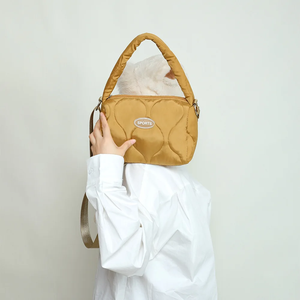 2025 Korean Padded Boston Handbag, Luxe Pillow Crossbody Tote, Minimalist Chic Shoulder Purse
2025 Korean Padded Boston Handbag, Luxe Pillow Crossbody Tote, Minimalist Chic Shoulder Purse