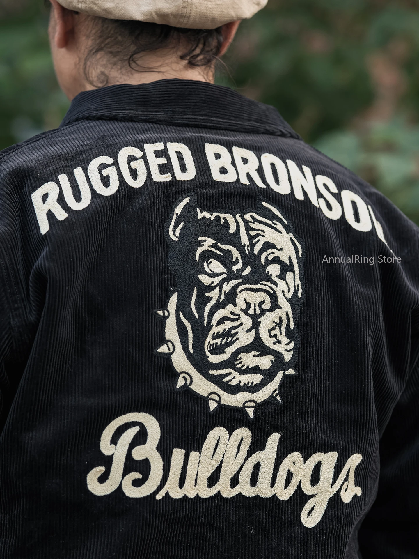 Прочная куртка Bronson Limited Embroidery Edition Короткая черная вельветовая верхняя одежда для мужчин
Прочная куртка Bronson Limited Embroidery Edition Короткая черная вельветовая верхняя одежда для мужчин