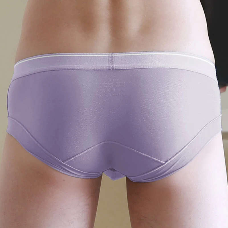 1 PC Men's Underwear Ice Silk Triangle Pants Summer Cool Breathable Comfortable Sexy Briefs
1 PC Men's Underwear Ice Silk Triangle Pants Summer Cool Breathable Comfortable Sexy Briefs