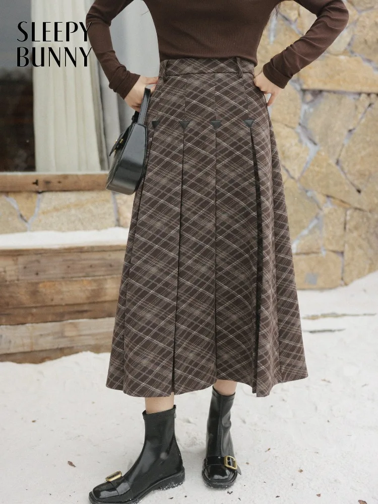 Vintage Elegant Slim High Waist A-Line Skirt Women Plaid Knit Pleated Midi Skirt for Autumn Winter Fashion Retro Casual Outfit
Vintage Elegant Slim High Waist A-Line Skirt Women Plaid Knit Pleated Midi Skirt for Autumn Winter Fashion Retro Casual Outfit