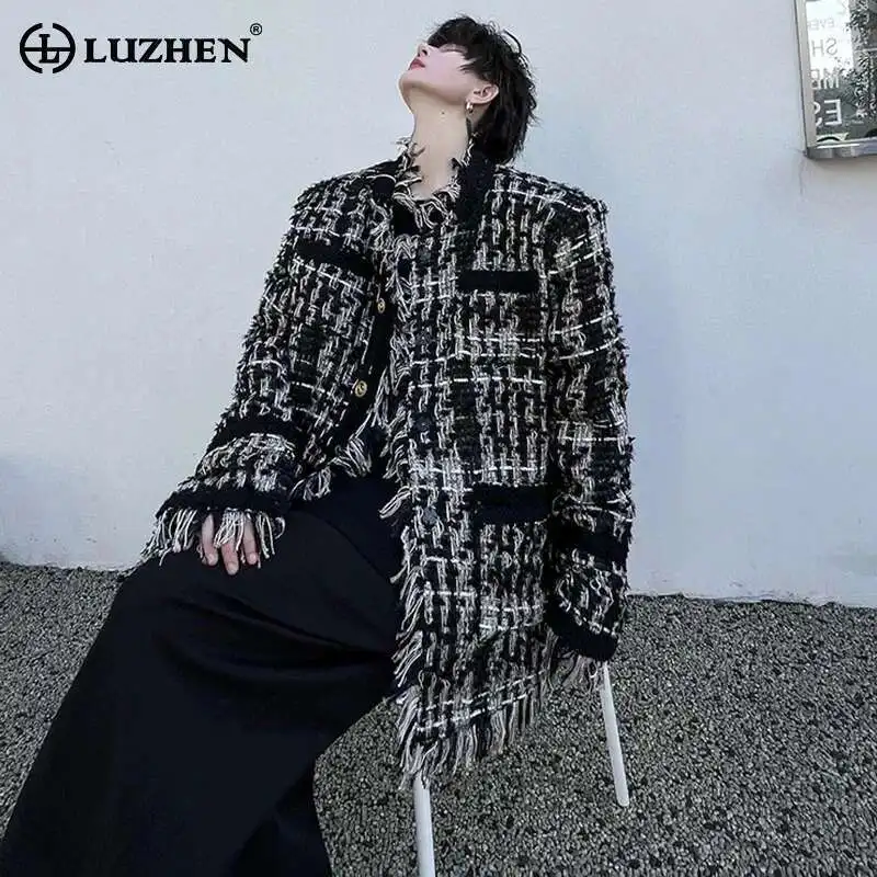 LUZHEN 2025 Высококачественная уличная стильная новая мужская куртка с ткаными кисточками и грубыми краями, оригинальный дизайн, элегантное модное новое пальто LZ6851
LUZHEN 2025 Высококачественная уличная стильная новая мужская куртка с ткаными кисточками и грубыми краями, оригинальный дизайн, элегантное модное новое пальто LZ6851
