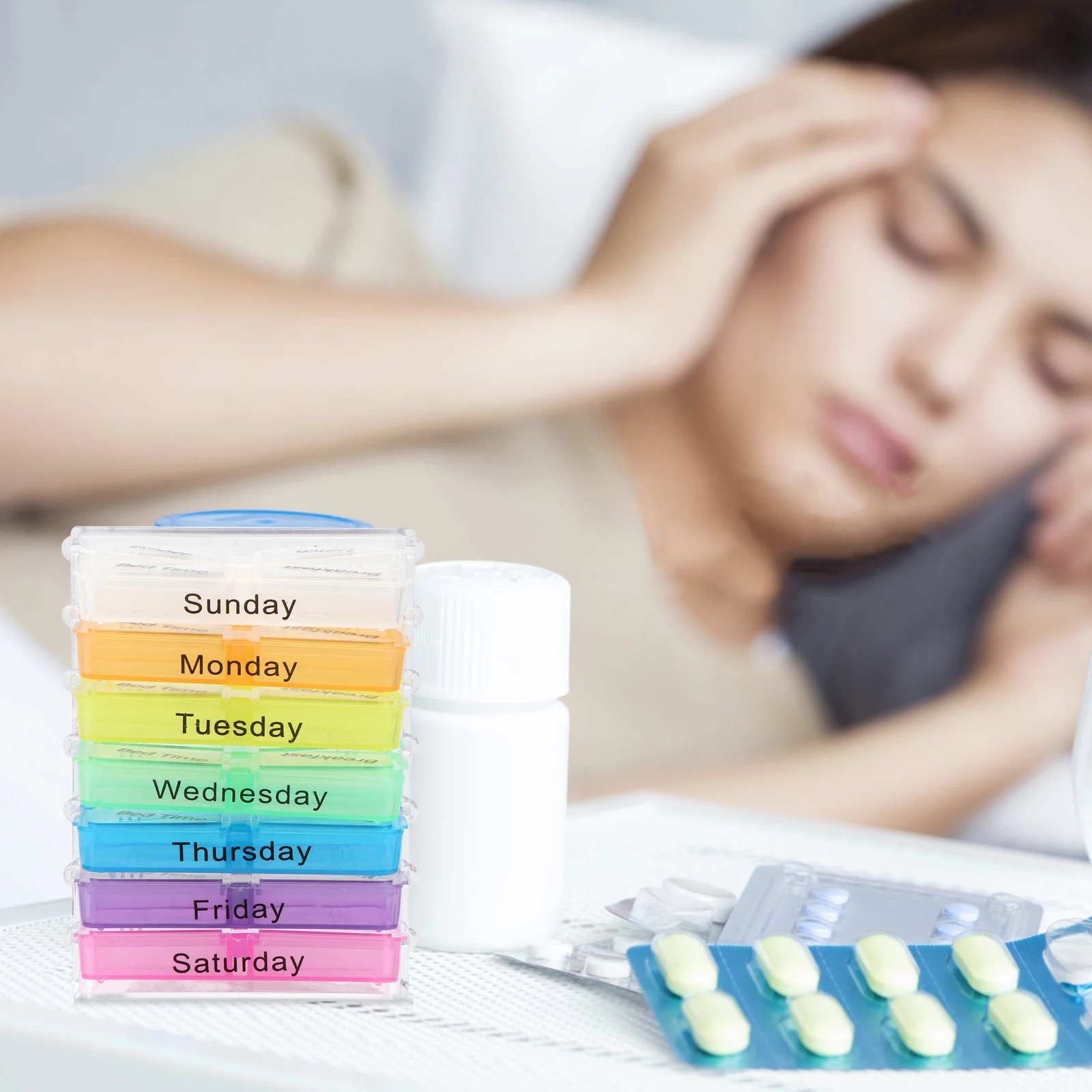 Daily Pill ganizer Box Portable Colorful PP Travel Medicine Kit Dustproof Multi Layer Storage Case For Travelling Pill Accessory
Daily Pill ganizer Box Portable Colorful PP Travel Medicine Kit Dustproof Multi Layer Storage Case For Travelling Pill Accessory