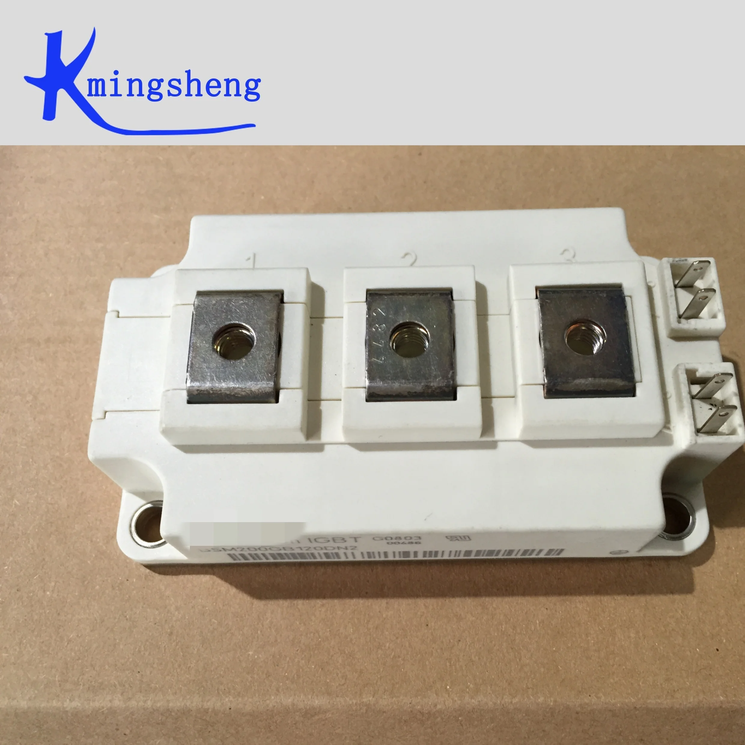 BSM200GB120DN2 FREE SHIPPING NEW AND ORIGINAL MODULE 
BSM200GB120DN2 FREE SHIPPING NEW AND ORIGINAL MODULE