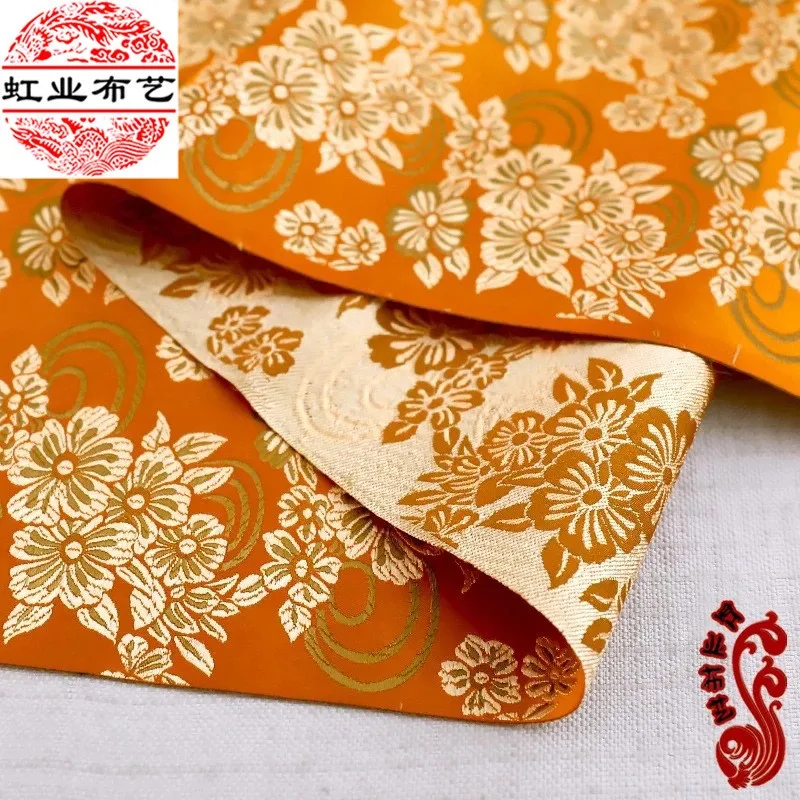 High-density nylon brocade satin fabric Chinese style children's cheongsam women's silk sachet
High-density nylon brocade satin fabric Chinese style children's cheongsam women's silk sachet