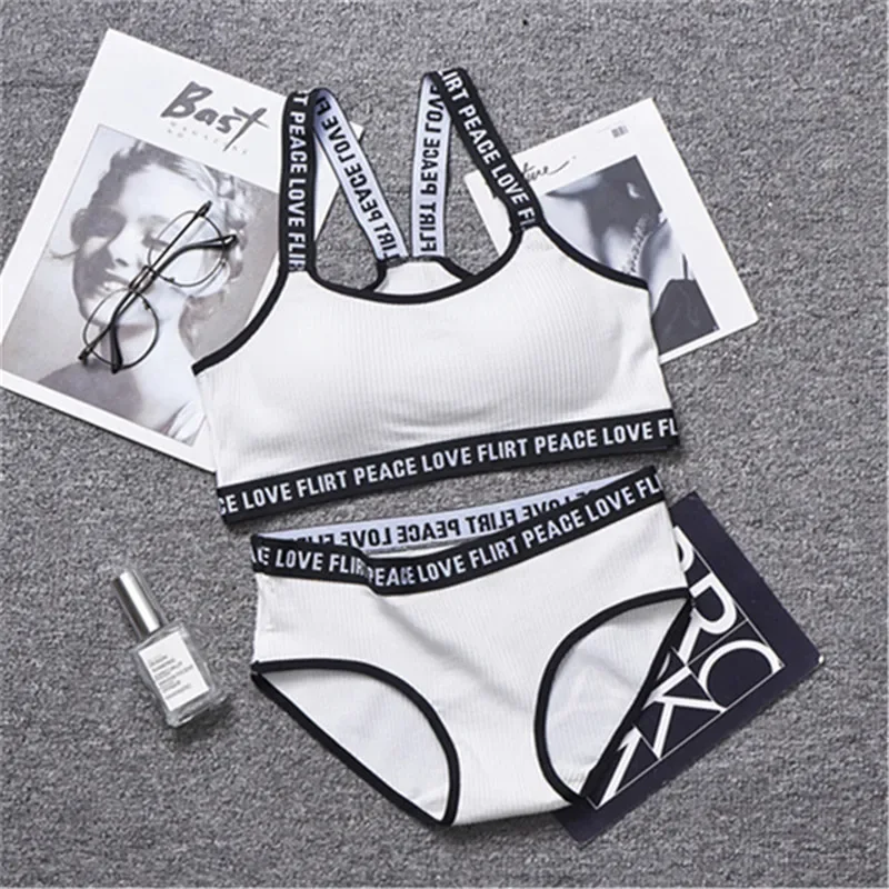 Women Bra Set Panties Sexy Push Up Bralette Female Fitness Seamless Underwear Sports Lingerie Brassiere Set Tank Crop Tops
Women Bra Set Panties Sexy Push Up Bralette Female Fitness Seamless Underwear Sports Lingerie Brassiere Set Tank Crop Tops