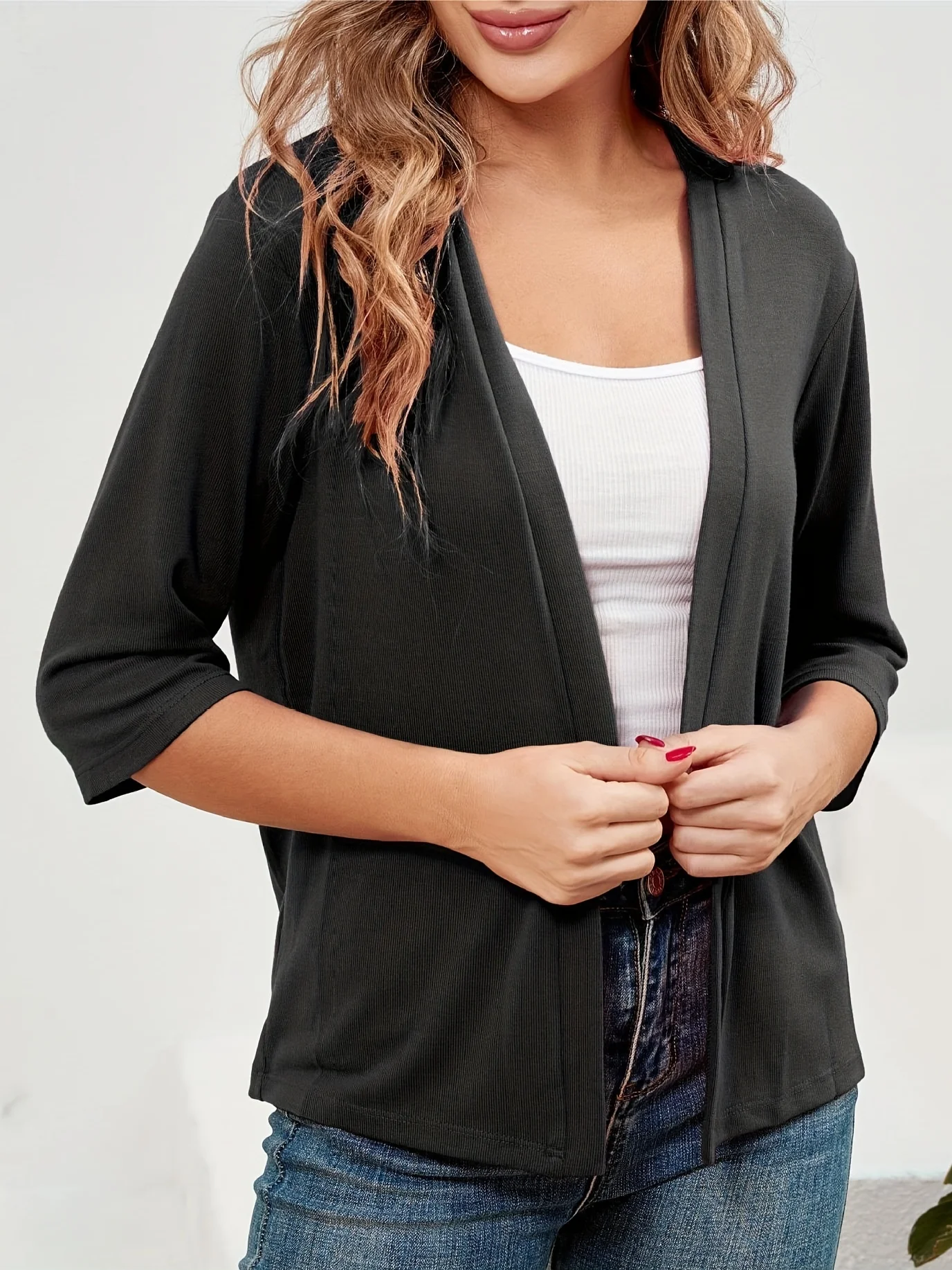 Best-selling European and American large size elegant women's plus size basic half-sleeved light stretch cardigan
Best-selling European and American large size elegant women's plus size basic half-sleeved light stretch cardigan