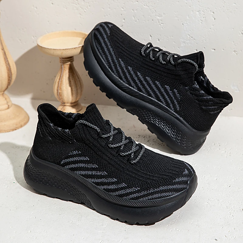 Cushioned Outsole Men Sport Shoes Summer Full Mesh Vent Anti-slip Trainers for Outdoor Running Activities
Cushioned Outsole Men Sport Shoes Summer Full Mesh Vent Anti-slip Trainers for Outdoor Running Activities