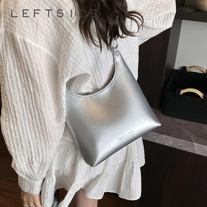 LEFTSIDE Small Shoulder Bags for Women 2025 Korean Fashion New Trend Females PU Leather Crossbody Bag Y2K Handbags and Purses
LEFTSIDE Small Shoulder Bags for Women 2025 Korean Fashion New Trend Females PU Leather Crossbody Bag Y2K Handbags and Purses