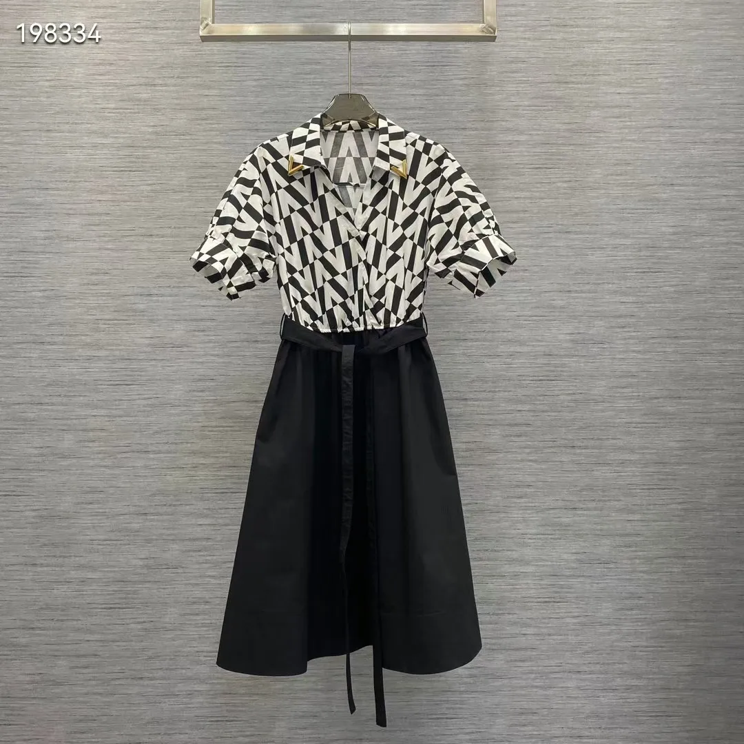 wd084 Fashion women's dress 2024 Popular European Design party style women's Clothing
wd084 Fashion women's dress 2024 Popular European Design party style women's Clothing