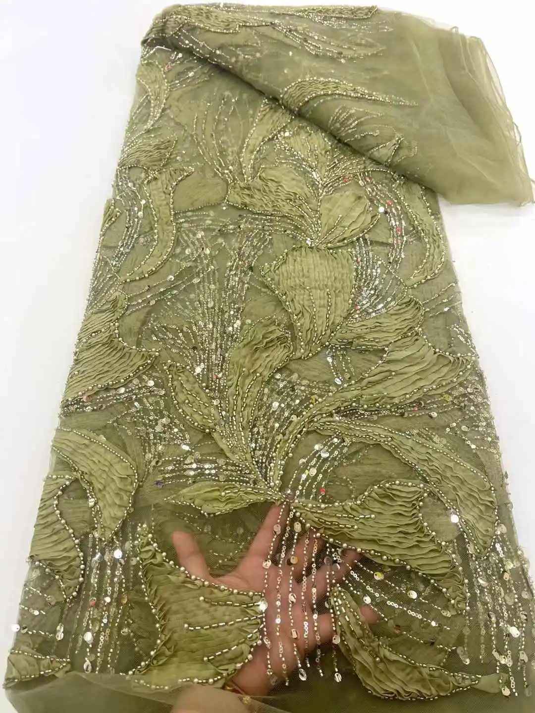 African Lace Fabric 2025 Sequins Beaded Embroidery Groom Nigerian Bridal High Quality French Tulle Lace Fabric For Wedding Dress
African Lace Fabric 2025 Sequins Beaded Embroidery Groom Nigerian Bridal High Quality French Tulle Lace Fabric For Wedding Dress