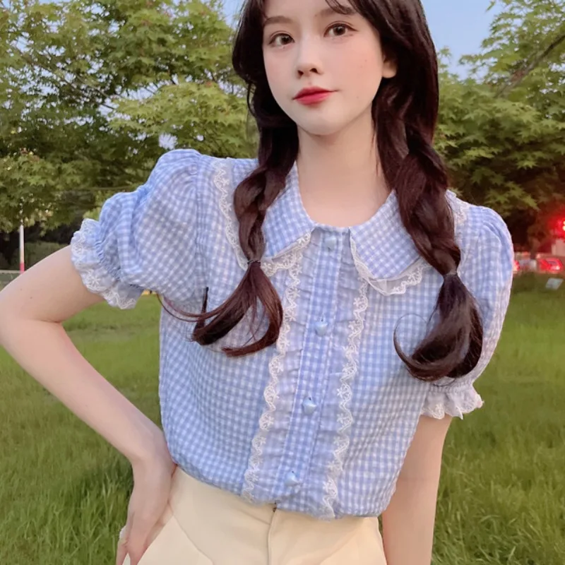 Summer New Plaid Bubble Sve irt Women's ort Sve Chiffon Doll Collar Design Korean Sle Commute Wind Top
Summer New Plaid Bubble Sve irt Women's ort Sve Chiffon Doll Collar Design Korean Sle Commute Wind Top