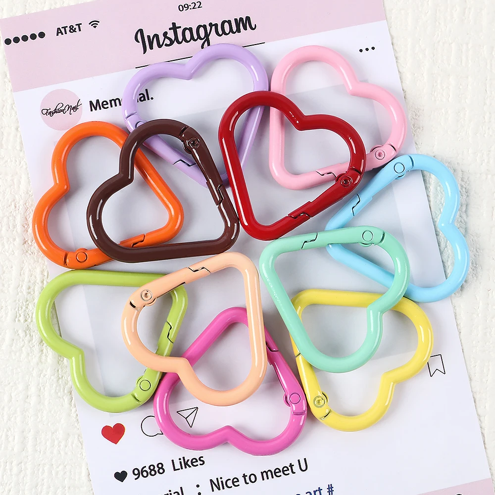 1pcs Metal Heart Spring Clasp Openable Love Shaped Carabiner Keychain Clips Hook Dog Chain DIY Jewelry Buckles Connector
1pcs Metal Heart Spring Clasp Openable Love Shaped Carabiner Keychain Clips Hook Dog Chain DIY Jewelry Buckles Connector