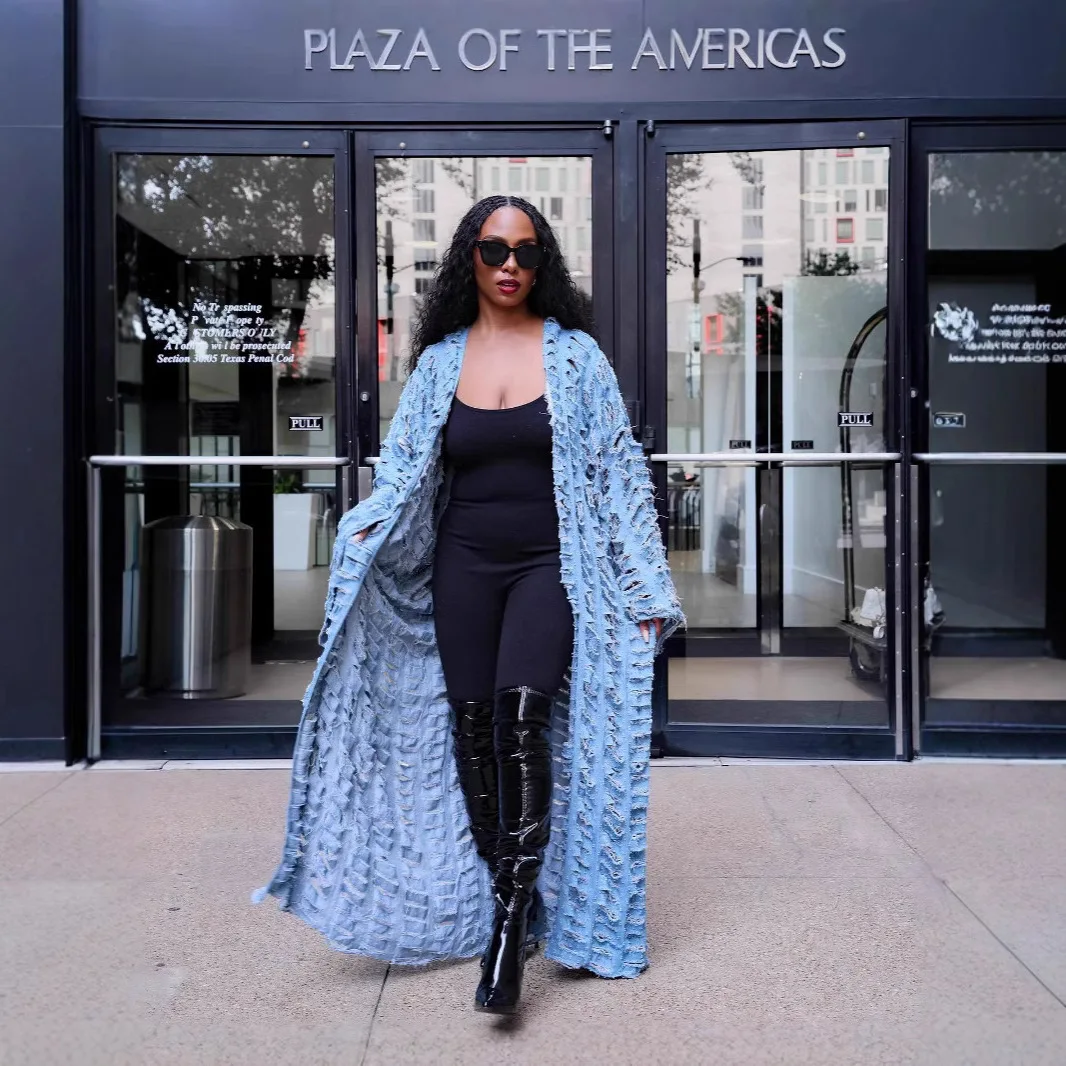 Women Long Coats Cardigan V Neck Full Sleeve Spliced Coat Casual Hole Streetwear Jackets Lady Denim Cloak Vintage Spring
Women Long Coats Cardigan V Neck Full Sleeve Spliced Coat Casual Hole Streetwear Jackets Lady Denim Cloak Vintage Spring