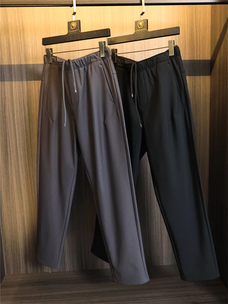 Men's Outdoor Fce Lined Casual Pants Elastic Waist Horizontal Stripe Autumn Winter Pure Color 3D Tailoring Faionable Urb...
Men's Outdoor Fce Lined Casual Pants Elastic Waist Horizontal Stripe Autumn Winter Pure Color 3D Tailoring Faionable Urb...