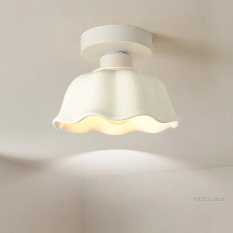 Corridor lights, simple, modern, creative dressing room, desk lamp, Nordic entrance hall, staircase, foyer lights
Corridor lights, simple, modern, creative dressing room, desk lamp, Nordic entrance hall, staircase, foyer lights