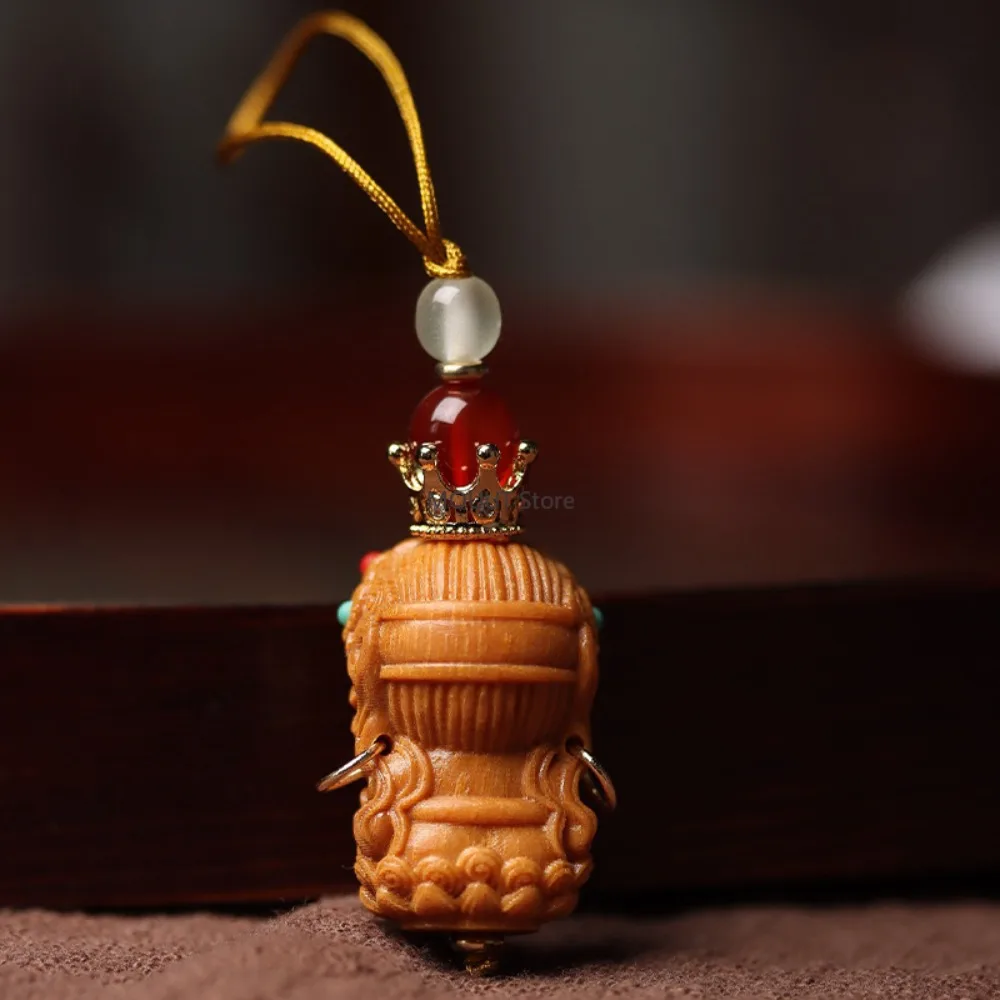 Sandalwood Figurines pendant mobile phone chain pendant wood-carved Guanyin Bodhisattva car keychain ornament
Sandalwood Figurines pendant mobile phone chain pendant wood-carved Guanyin Bodhisattva car keychain ornament