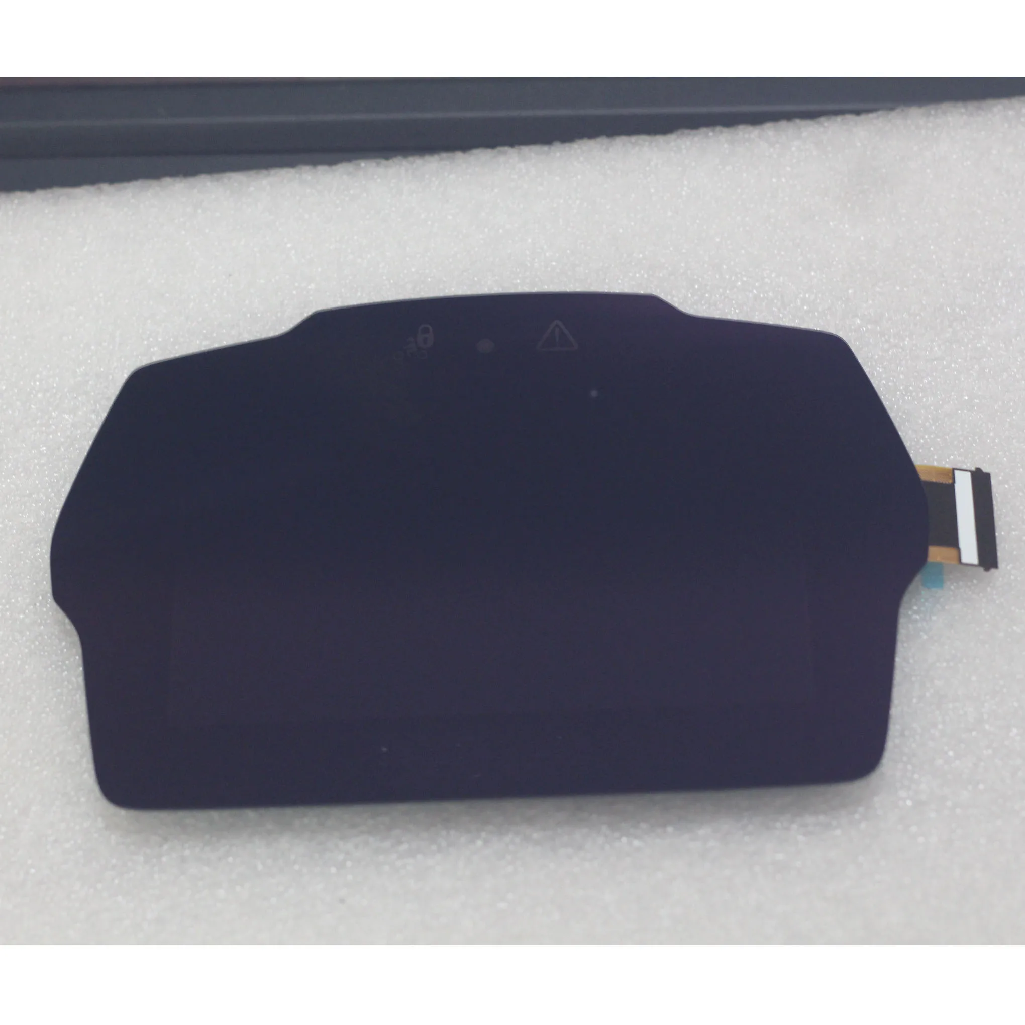 New 5.0 inch LM1833A01 dashboard touch LCD display screen assy repair parts For Triumph Triple 1200RS motorcycle
New 5.0 inch LM1833A01 dashboard touch LCD display screen assy repair parts For Triumph Triple 1200RS motorcycle