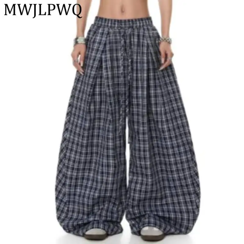MWJLPWQ American Retro Pleated Design Blue Plaid Casual Pants Men Women Spring Autumn Loose Relaxed Wide-Leg Curved Pants 17010
MWJLPWQ American Retro Pleated Design Blue Plaid Casual Pants Men Women Spring Autumn Loose Relaxed Wide-Leg Curved Pants 17010