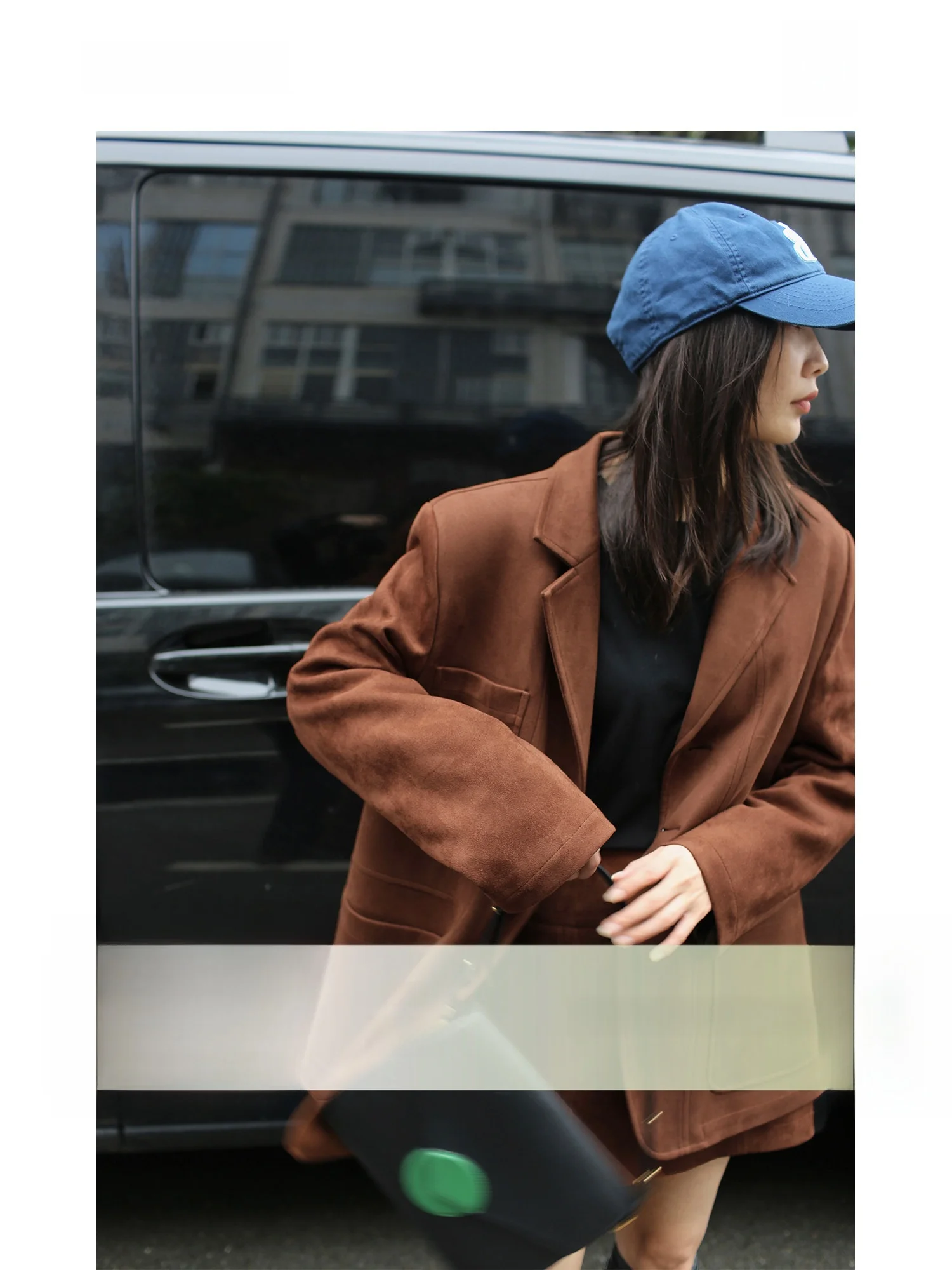 Quilted Suit Set Short Skirt Two-Piece Set Fashionable Women's Clothing Age 25-35 Winter 2023 Seasonal Collection
Quilted Suit Set Short Skirt Two-Piece Set Fashionable Women's Clothing Age 25-35 Winter 2023 Seasonal Collection