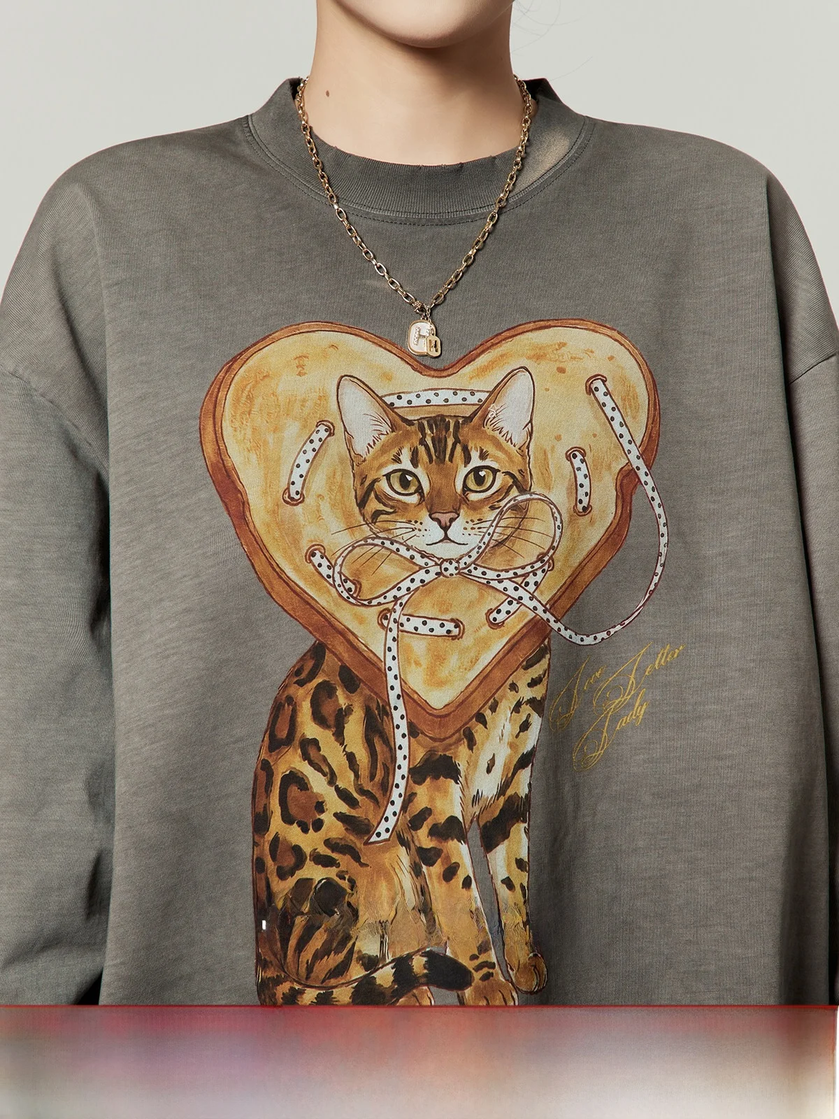 Gray Toast Desert Loose Women's T-shirt Spring 2026 New Design Sense Tie Dye Long Sleeve round Neck Regular Length Animal Pat...
Gray Toast Desert Loose Women's T-shirt Spring 2026 New Design Sense Tie Dye Long Sleeve round Neck Regular Length Animal Pat...