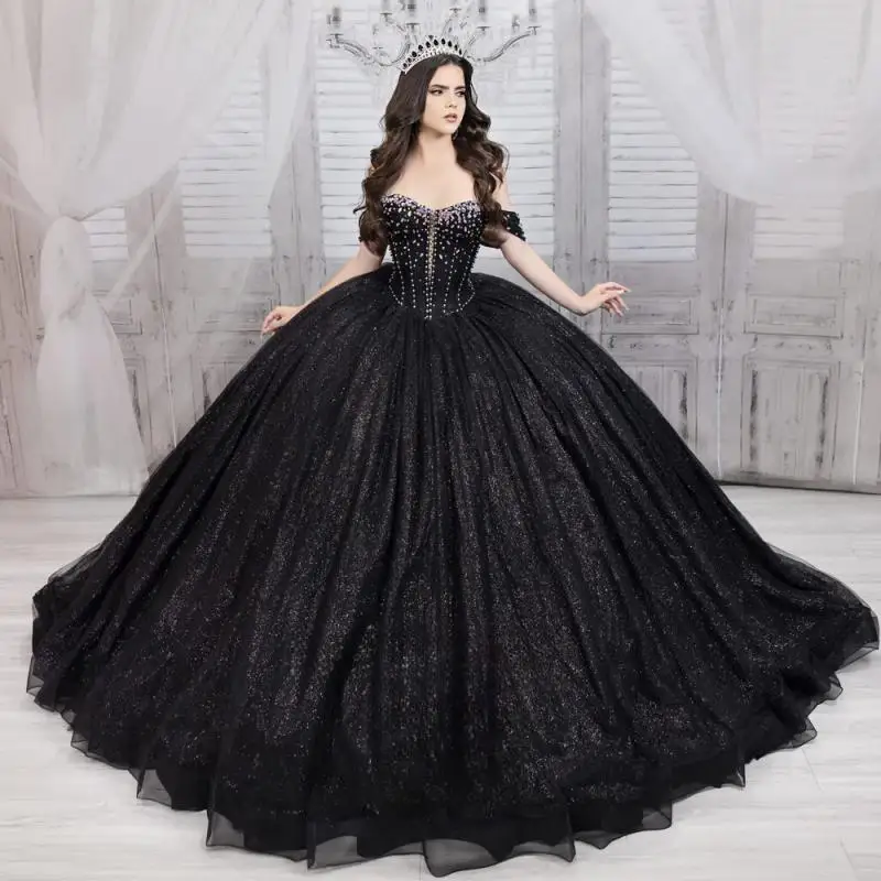 Customized Black Bling Rhinstones Ball Gowns Quinceanera Dresses for Girls Off the Shoulder Lace up Vestidos De Quinceanera
Customized Black Bling Rhinstones Ball Gowns Quinceanera Dresses for Girls Off the Shoulder Lace up Vestidos De Quinceanera