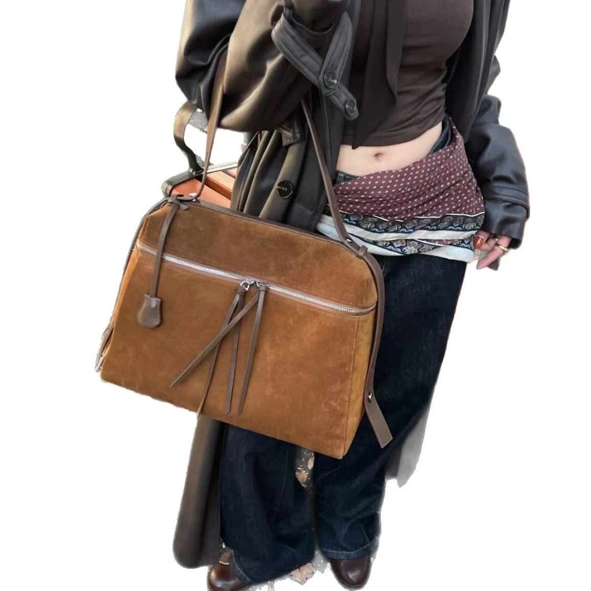 Высокое качество, новинка 2025, замшевая портативная сумка-тоут, простая повседневная универсальная сумка для подмышек, большая вместительная сумка для поездок на работу
Высокое качество, новинка 2025, замшевая портативная сумка-тоут, простая повседневная универсальная сумка для подмышек, большая вместительная сумка для поездок на работу