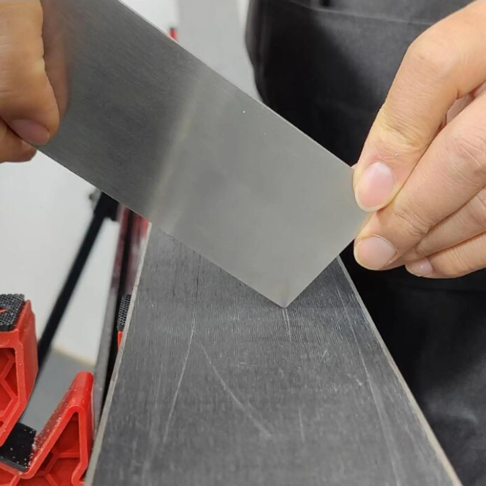 Скребок для лыжного воска Скребок для сноуборда для тюнинга сноуборда Снежные лыжи на открытом воздухе
Скребок для лыжного воска Скребок для сноуборда для тюнинга сноуборда Снежные лыжи на открытом воздухе