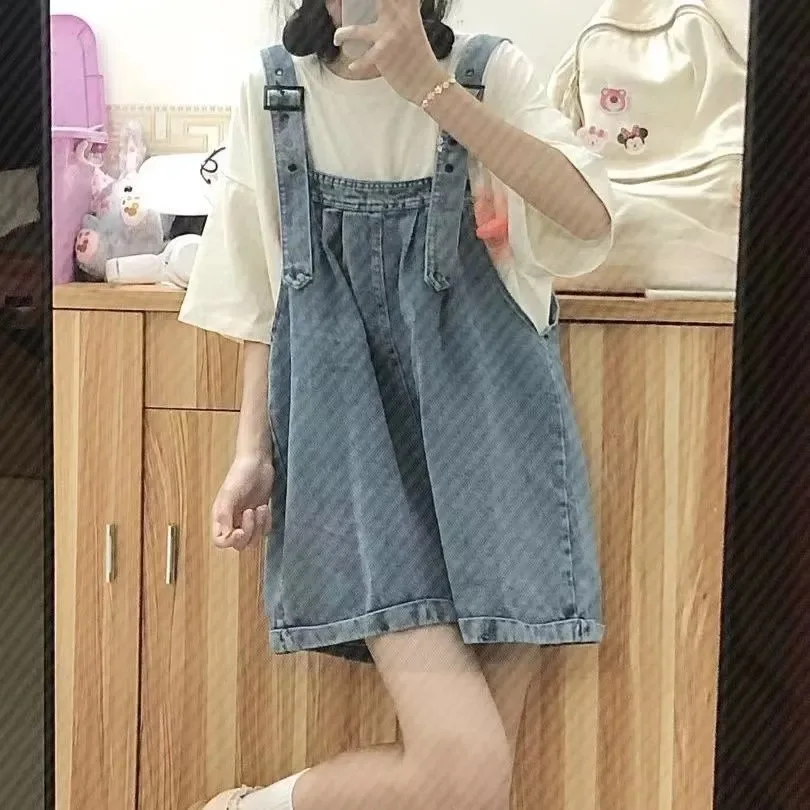 Sweet Style Women's Denim Overalls High Waist Cotton Jeans Casual Washed Effect No Brand Summer New Arrival
Sweet Style Women's Denim Overalls High Waist Cotton Jeans Casual Washed Effect No Brand Summer New Arrival