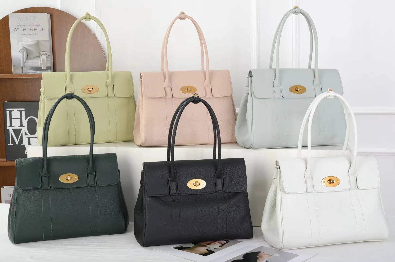 Новинка 2024 года, женская сумка из воловьей кожи с верхним слоем, большая вместительная сумка-тоут, модная сумка на одно плечо с наклонным крестом
Новинка 2024 года, женская сумка из воловьей кожи с верхним слоем, большая вместительная сумка-тоут, модная сумка на одно плечо с наклонным крестом