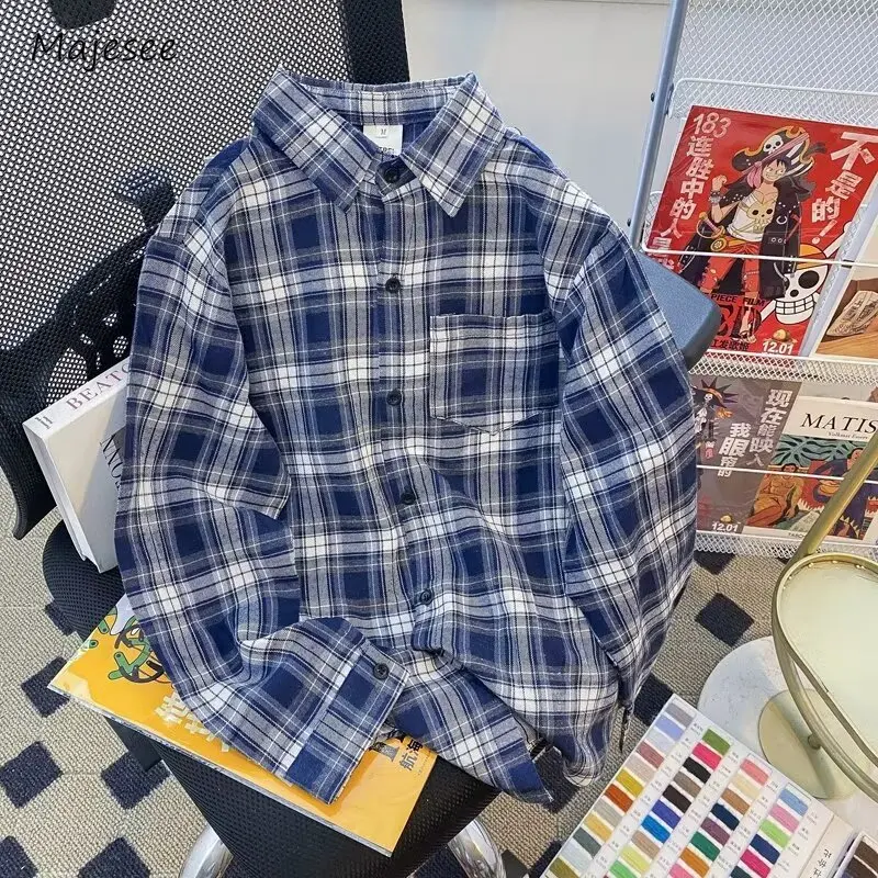 Клетчатые рубашки мужские в японском стиле Harajuku молодежные популярные с длинным рукавом эстетичная винтажная модная модная одежда осенняя простая
Клетчатые рубашки мужские в японском стиле Harajuku молодежные популярные с длинным рукавом эстетичная винтажная модная модная одежда осенняя простая