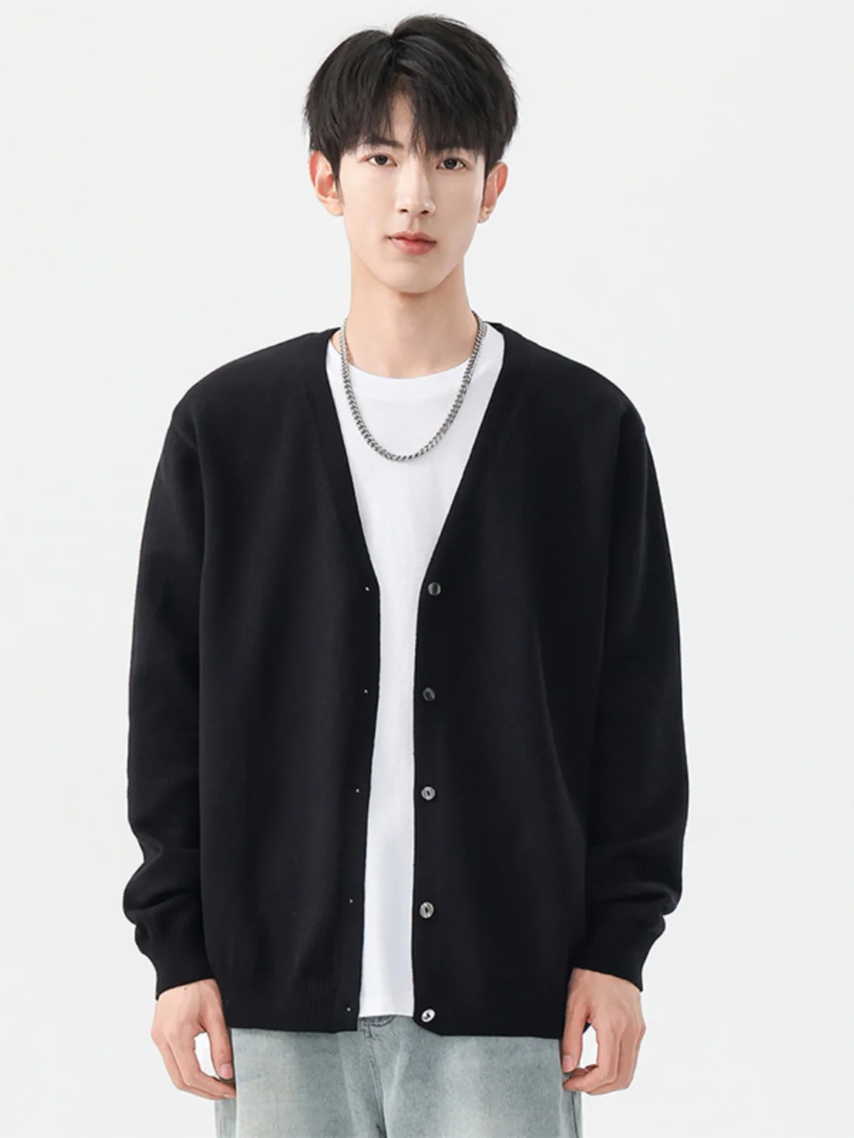 Свободный длинный вязаный кардиган Sve, толстовка, повседневная мужская одежда Lazy Sle Busin, тяжелая летняя мода с v-образным вырезом
Свободный длинный вязаный кардиган Sve, толстовка, повседневная мужская одежда Lazy Sle Busin, тяжелая летняя мода с v-образным вырезом