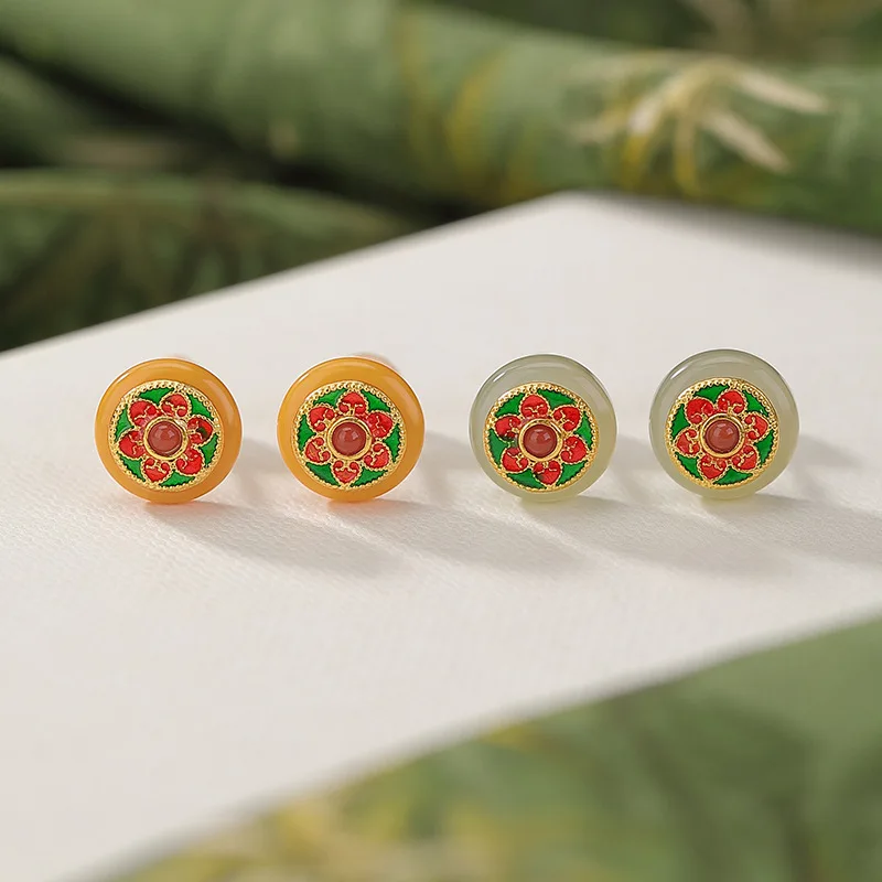 Hetian Jade S925 Sterling Silver Gold-Plated Qingyu Amber Enamel Color Flower Round Dunhuang Style Earrings
Hetian Jade S925 Sterling Silver Gold-Plated Qingyu Amber Enamel Color Flower Round Dunhuang Style Earrings