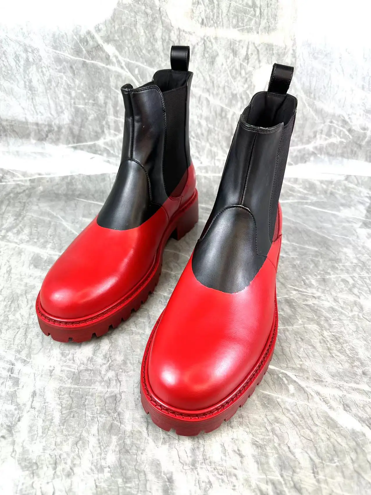Black and red patchwork square toe boots for men's shoes, winter retro style ankle sleeves, casual boots, high top men's shoes
Black and red patchwork square toe boots for men's shoes, winter retro style ankle sleeves, casual boots, high top men's shoes