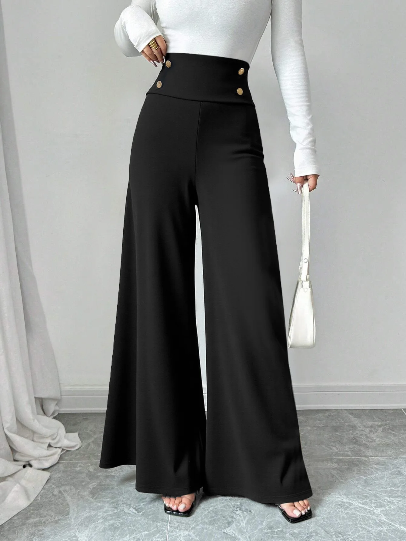 High Waist Black Wide Leg Trousers for Women Slim Fit Draped Straight Leg Floor Length Pants with Metal Buttons Office Career We
High Waist Black Wide Leg Trousers for Women Slim Fit Draped Straight Leg Floor Length Pants with Metal Buttons Office Career We