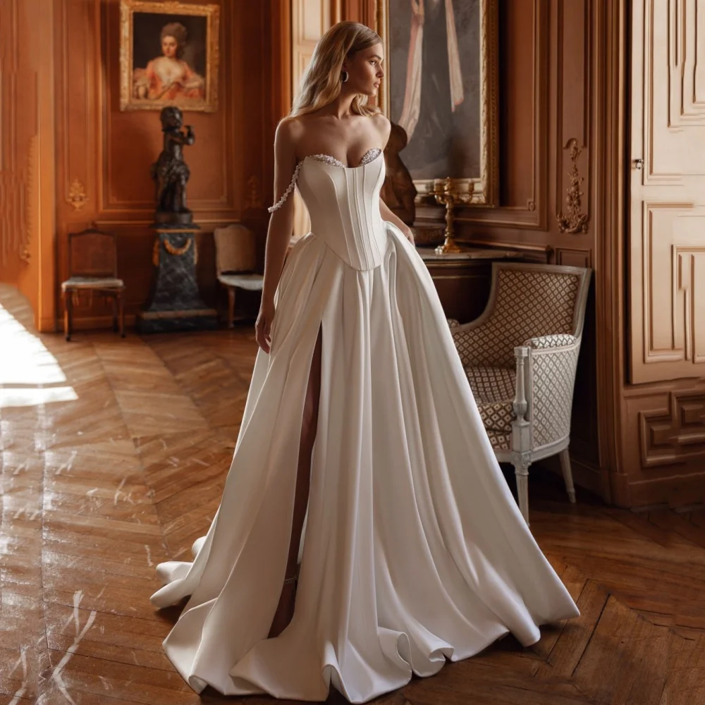 Classic Wedding Dresses Customized Elegant Off Shoulder Bride Dress Pearl Split A Line Lace Up Bridal Gowns New Vestido De Novia
Classic Wedding Dresses Customized Elegant Off Shoulder Bride Dress Pearl Split A Line Lace Up Bridal Gowns New Vestido De Novia